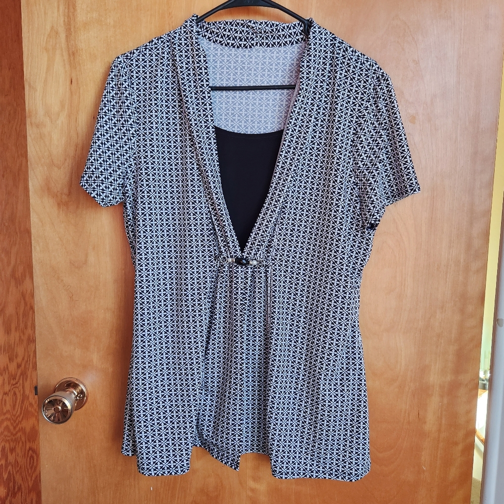 Elegant Black and White Women's Top